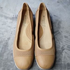 Naturalizer‎ Women's Brown Perforated Flats